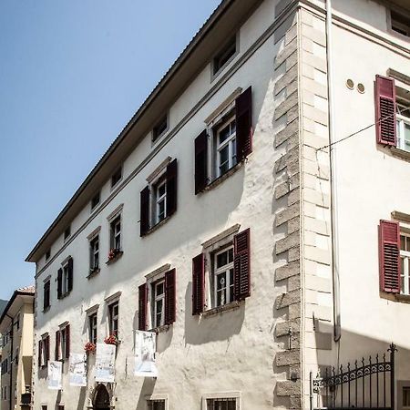Haus Noldin - Historische Herberge - Dimora Storica سالورنو المظهر الخارجي الصورة