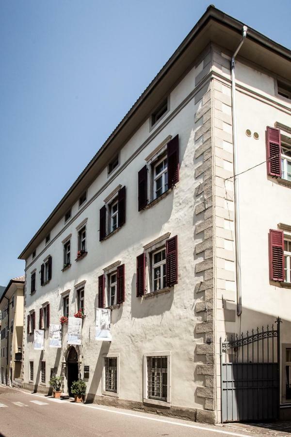 Haus Noldin - Historische Herberge - Dimora Storica سالورنو المظهر الخارجي الصورة